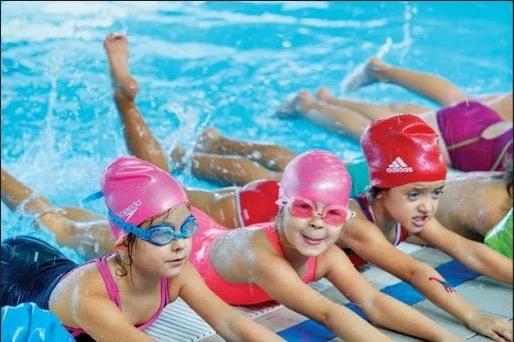 Yazın Sıcaklarında Serinlemenin En İyi Yolu: Adasu Yüzme Havuzunun Avantajları